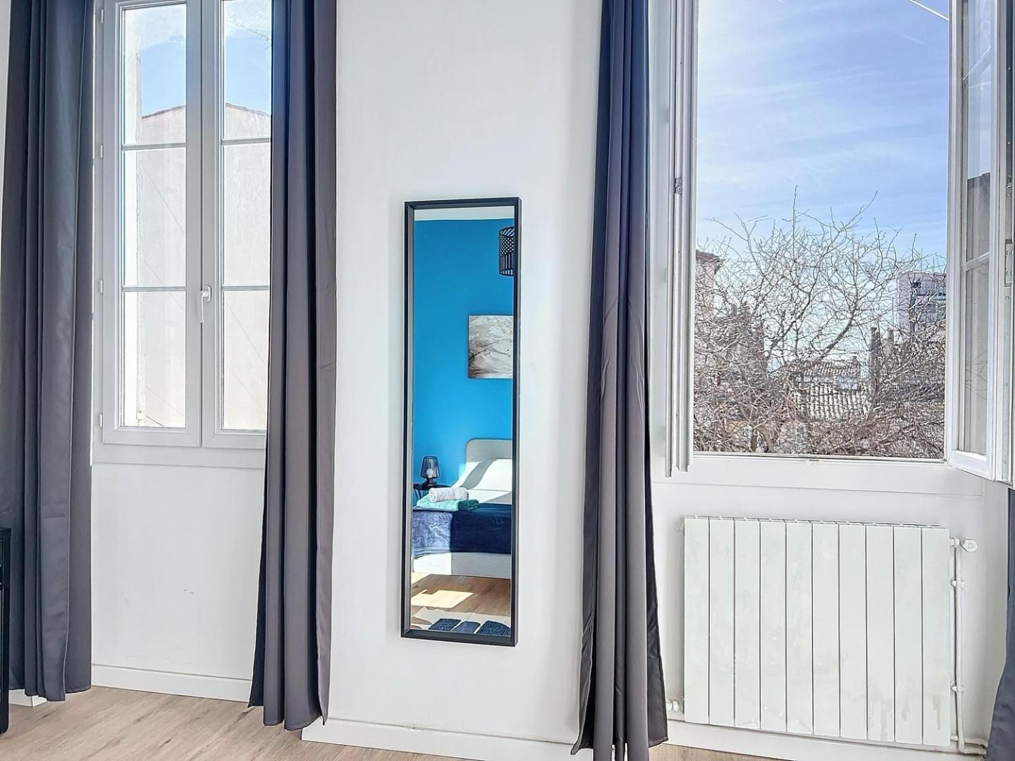Grand Appartement Central - Trois Chambres - Les Freres De La Loc' Marseille Luaran gambar