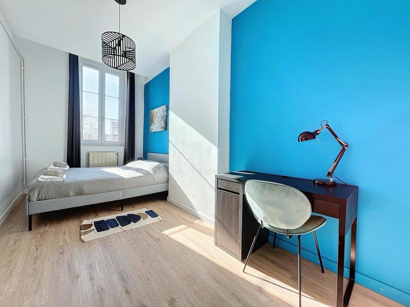 Grand Appartement Central - Trois Chambres - Les Freres De La Loc' Marseille Luaran gambar